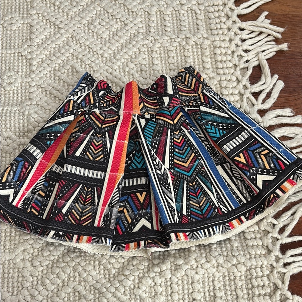 Multicolor Geometric Patterned Skirt